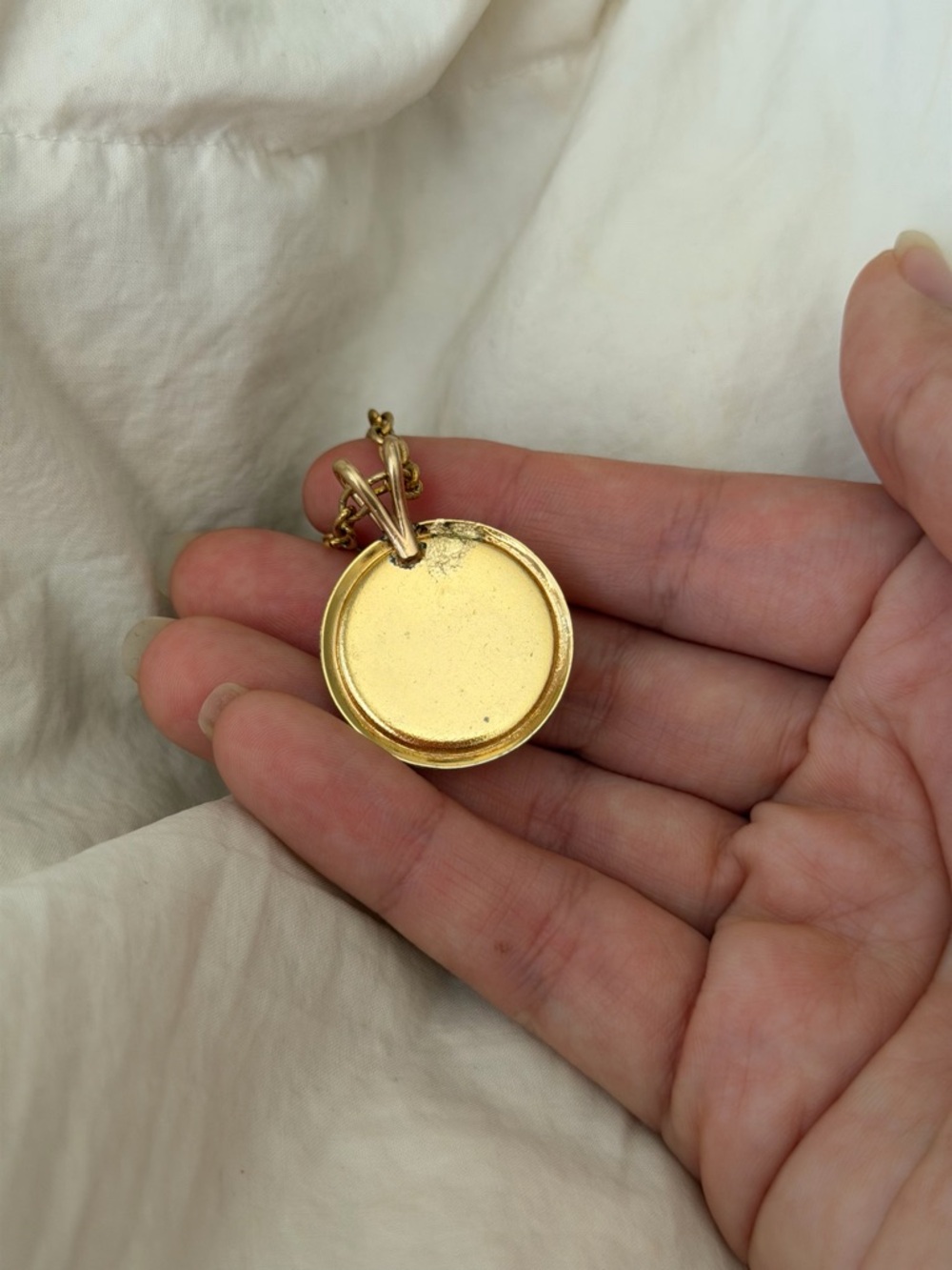 Vintage Gold-Tone Chanel Interlocking CC Pendant Necklace - Picture 14 of 17